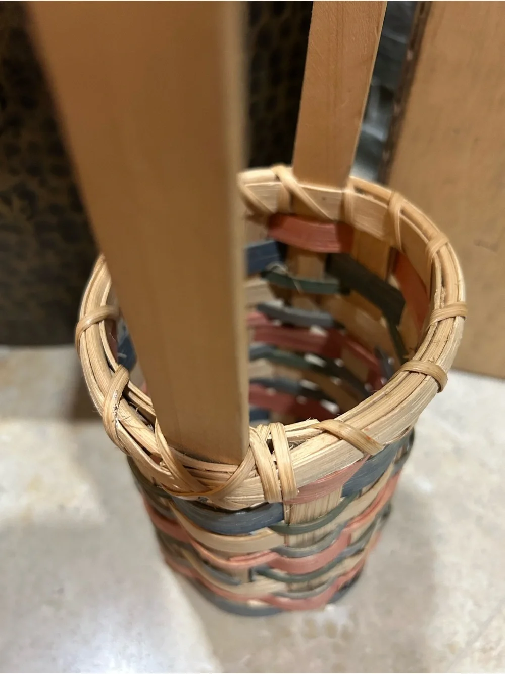 Vintage single-handled woven splint wood wine basket